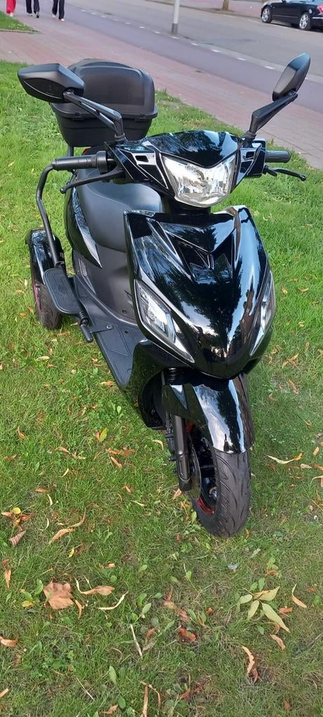 Nipponia Pride elektrische scootmobiel, Pride, Ophalen of Verzenden, Zo goed als nieuw, 16 km/u of meer