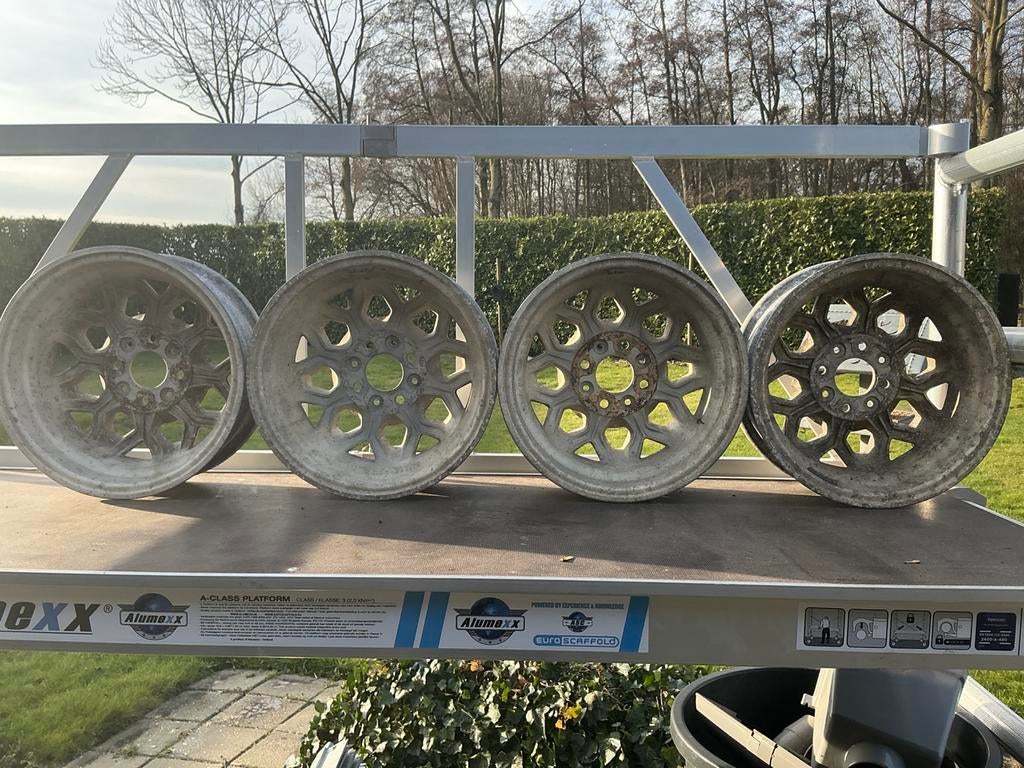 Dunlop 5J 13 inch velgen -Simca 1100 TI met Bouten, Auto diversen, Ophalen, Gebruikt