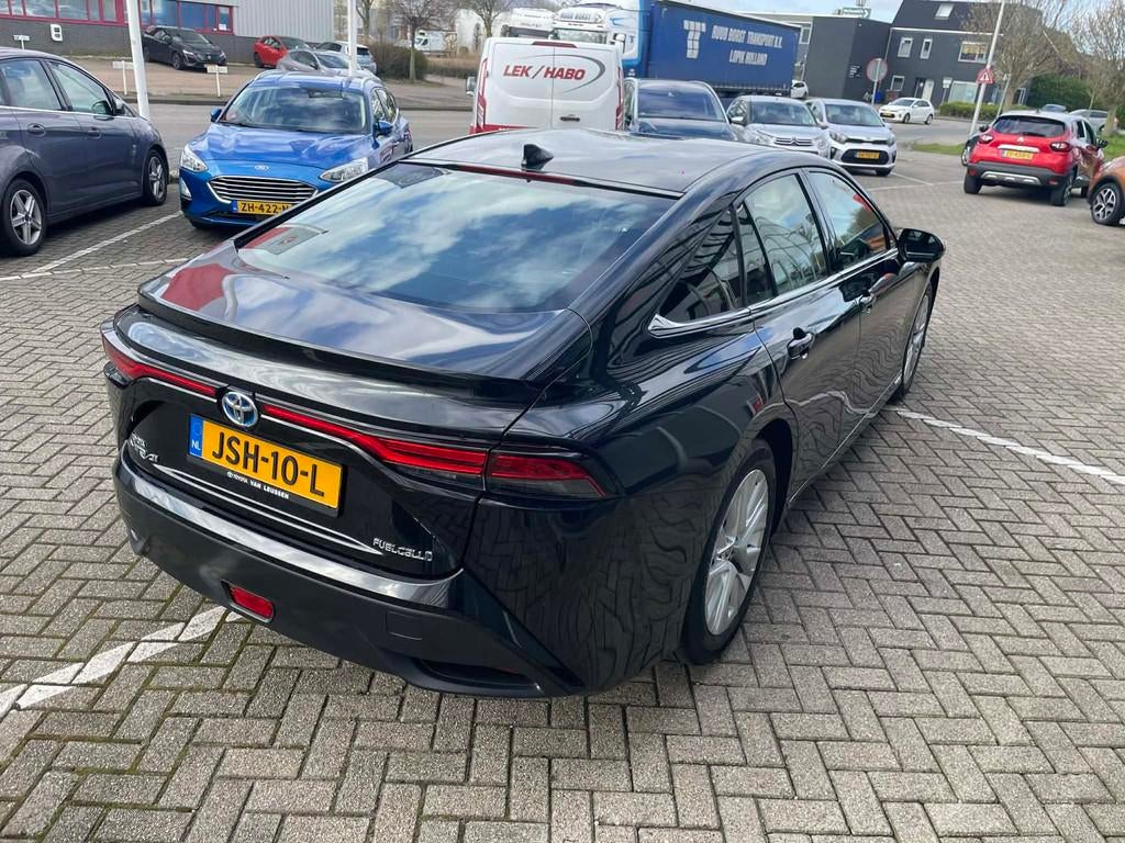 Toyota Mirai Dynamic / camera/ stoelverwarming / BTW auto, Automaat, Gebruikt, Overige brandstoffen, Zwart