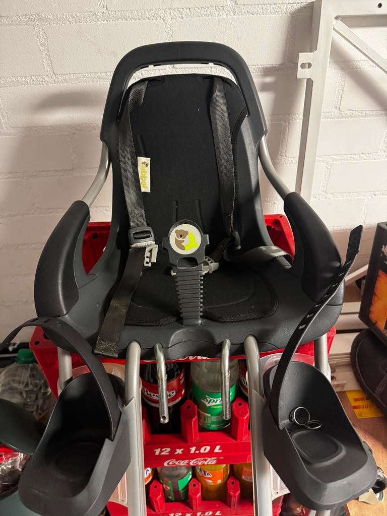 Qibbel fietsstoeltje voor voorop, Fietsen en Brommers, Fietsaccessoires | Fietsstoeltjes, Ophalen, Gebruikt, Voorzitje, Voetsteuntjes