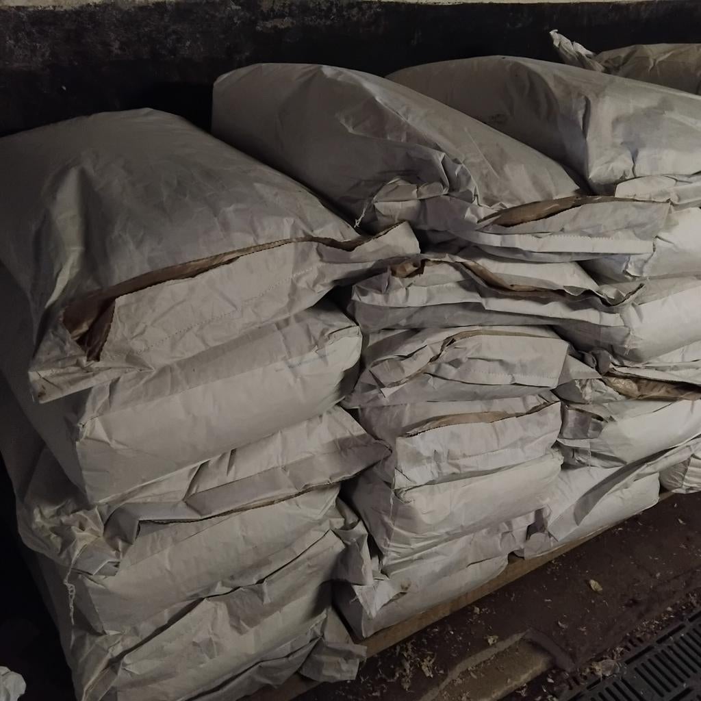 Legkorrel. Kippenvoer. Per 20 kg., Ophalen, Nieuw, Drinken en Voederen