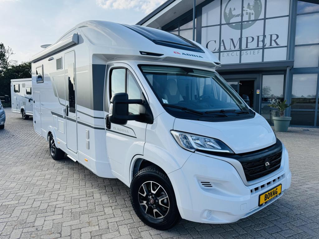 Adria Matrix Axess 650 DL Queensbed Hefbed 2023, Luifel, Fiat, Bedrijf, Stra?ka cesta 50, 8000 Novo mesto, Slovenië