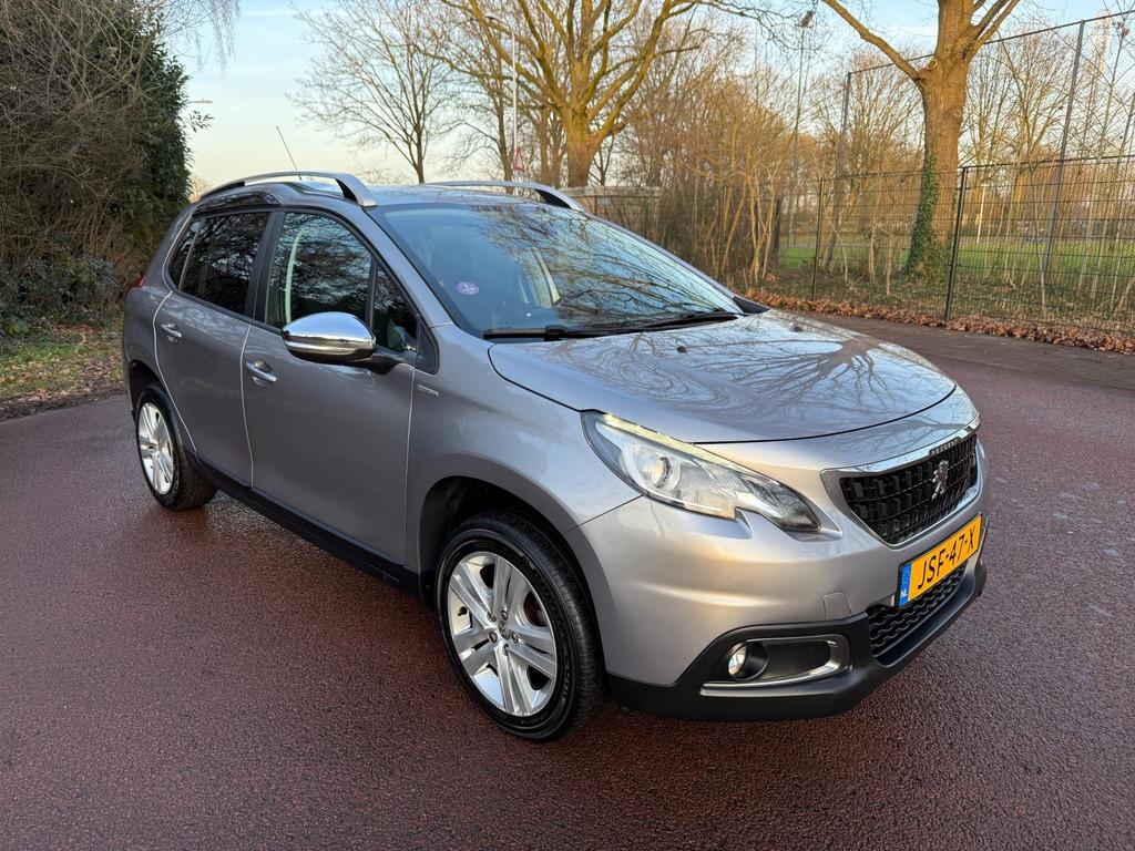 Peugeot 2008 1.2 PureTech Active Airco / Navigatie / PDC / A, Auto's, Voorwielaandrijving, Gebruikt, Euro 6, 1199 cc