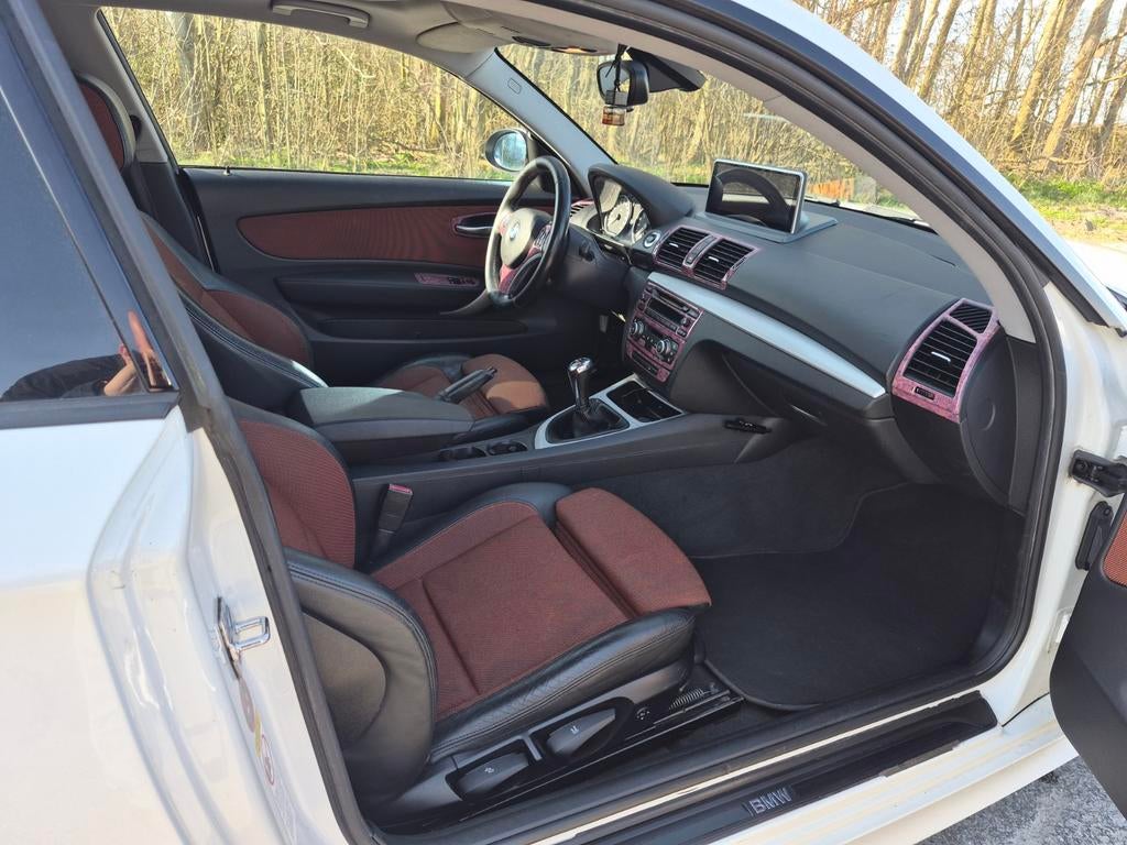 BMW 1-Serie 1.6 I 116 3DR 2008 Wit, 1-Serie, Euro 5, Achterwielaandrijving, 1599 cc