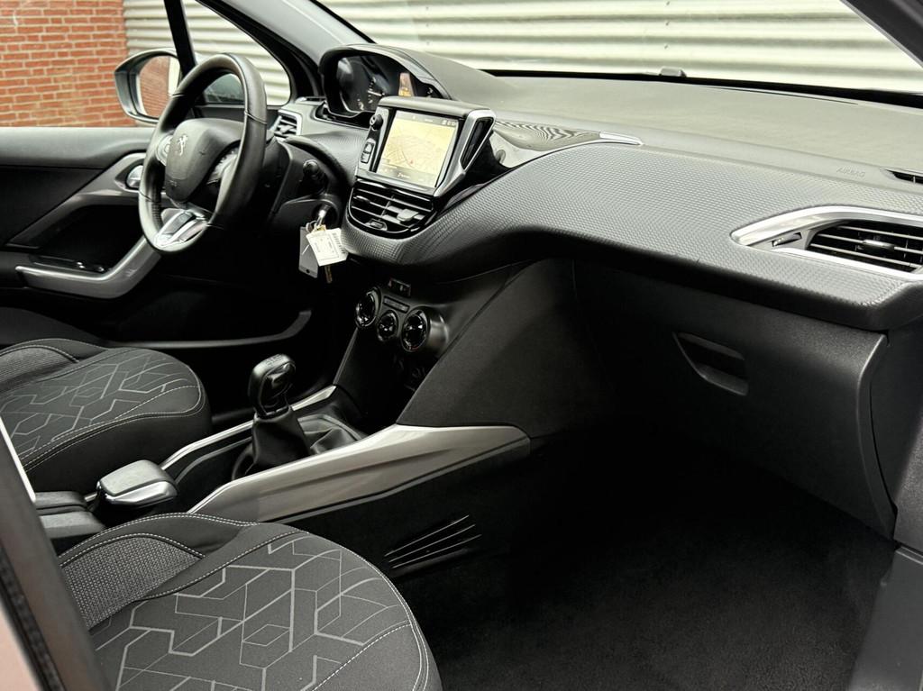 Peugeot 2008 1.2 Hoge Instap Airco Cruise Led Carplay Pdc 19, Voorwielaandrijving, Stof, Gebruikt, 1199 cc