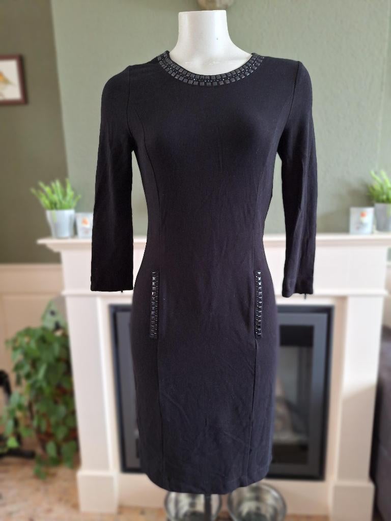 Gerard Darel jurk zwart steentjes XS S 34 36, Gerard Darel, Verzenden, Zwart, Zo goed als nieuw
