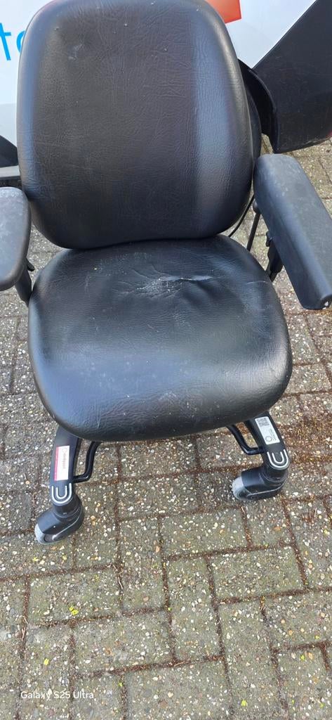 Trippelstoel, Diversen, Ophalen