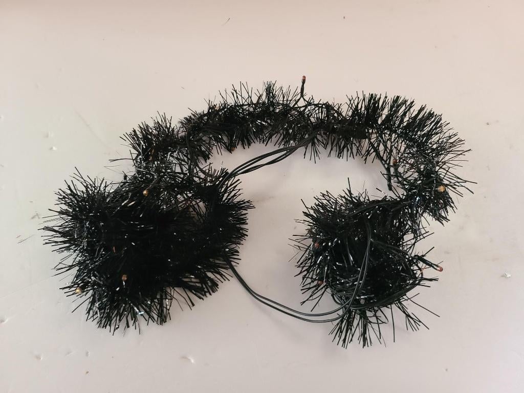 zwarte slinger met lampjes, Diversen, Kerst, Ophalen of Verzenden, Zo goed als nieuw