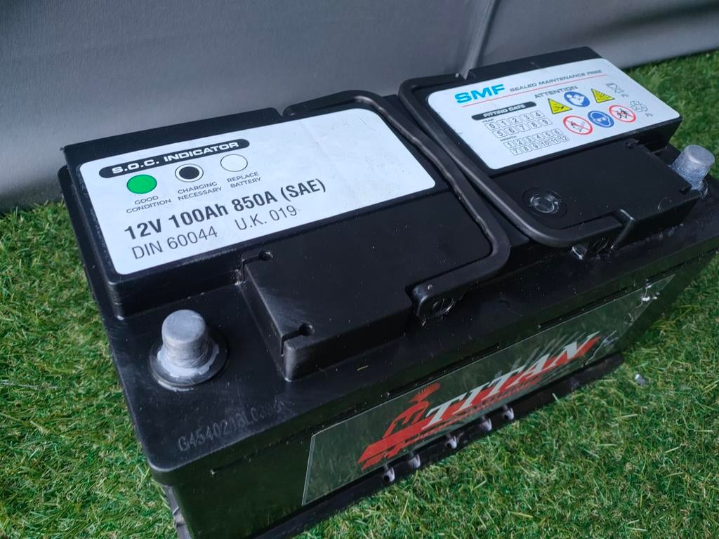 Titan 12V 100Ah 850A auto accu , ( boot camper startaccu ), Ophalen of Verzenden, Nieuw
