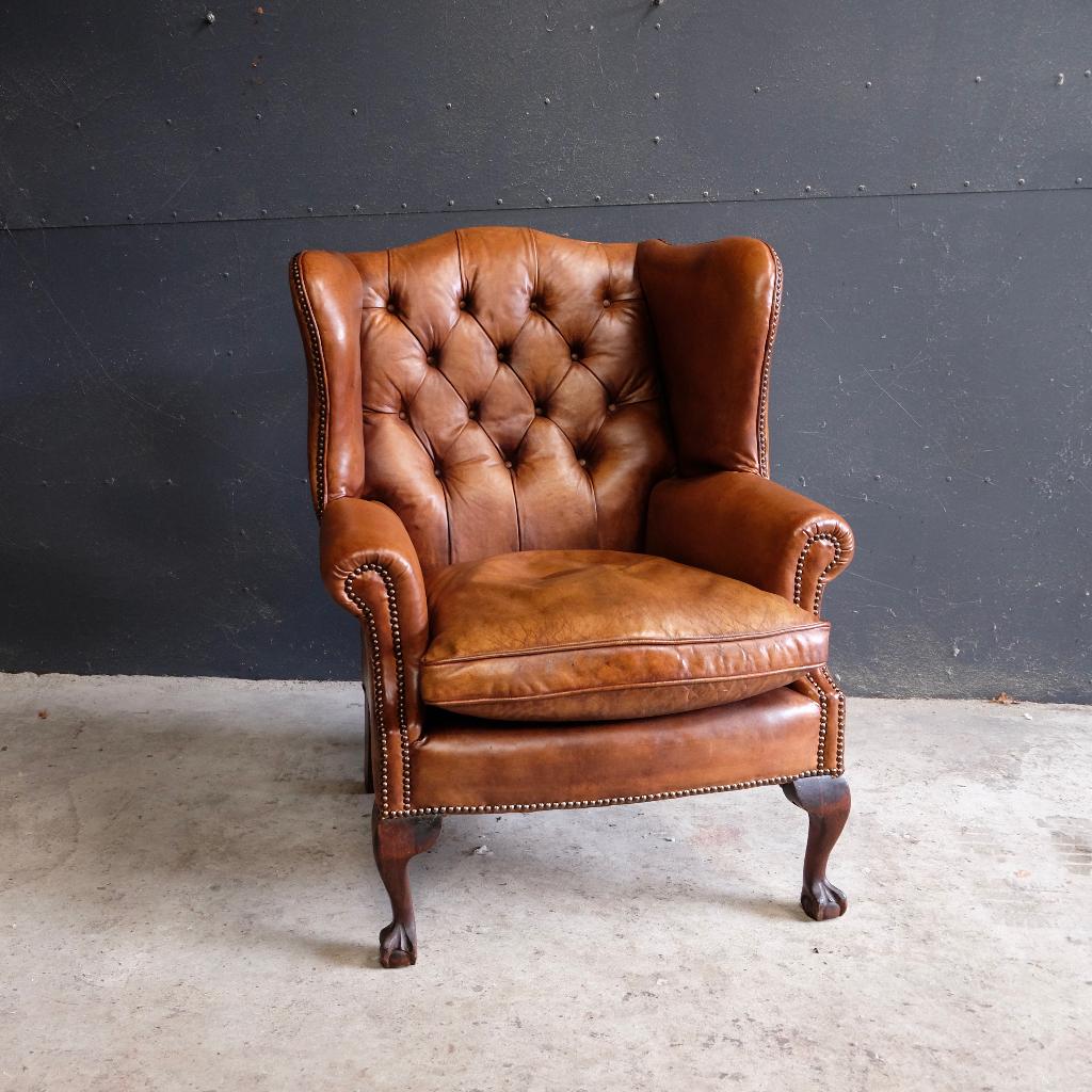 origineel Engelse Chesterfield oorfauteuil, Gebruikt, Minder dan 75 cm, Leer, 75 tot 100 cm