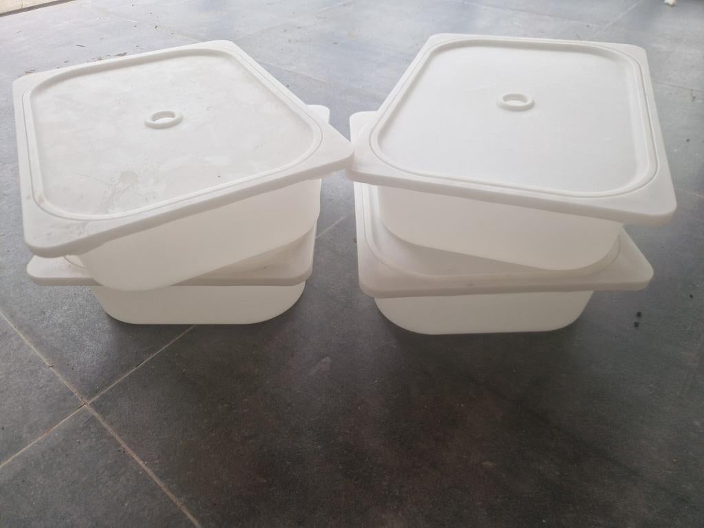 Ikea trofast bakken met deksel wit 42x30x10, Ophalen of Verzenden, Zo goed als nieuw