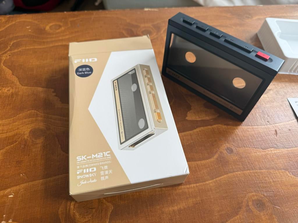 Fiio SK-M21C Cassette-stijl Beschermhoes - Donkerblauw, Ophalen of Verzenden, Zo goed als nieuw