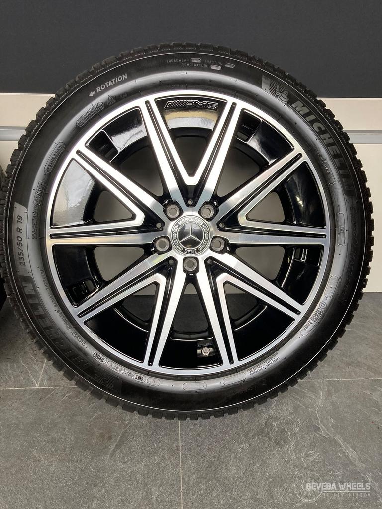 19” originele Mercedes EQA / EQB velgen + allseason banden, 19 inch, Gebruikt, -, -