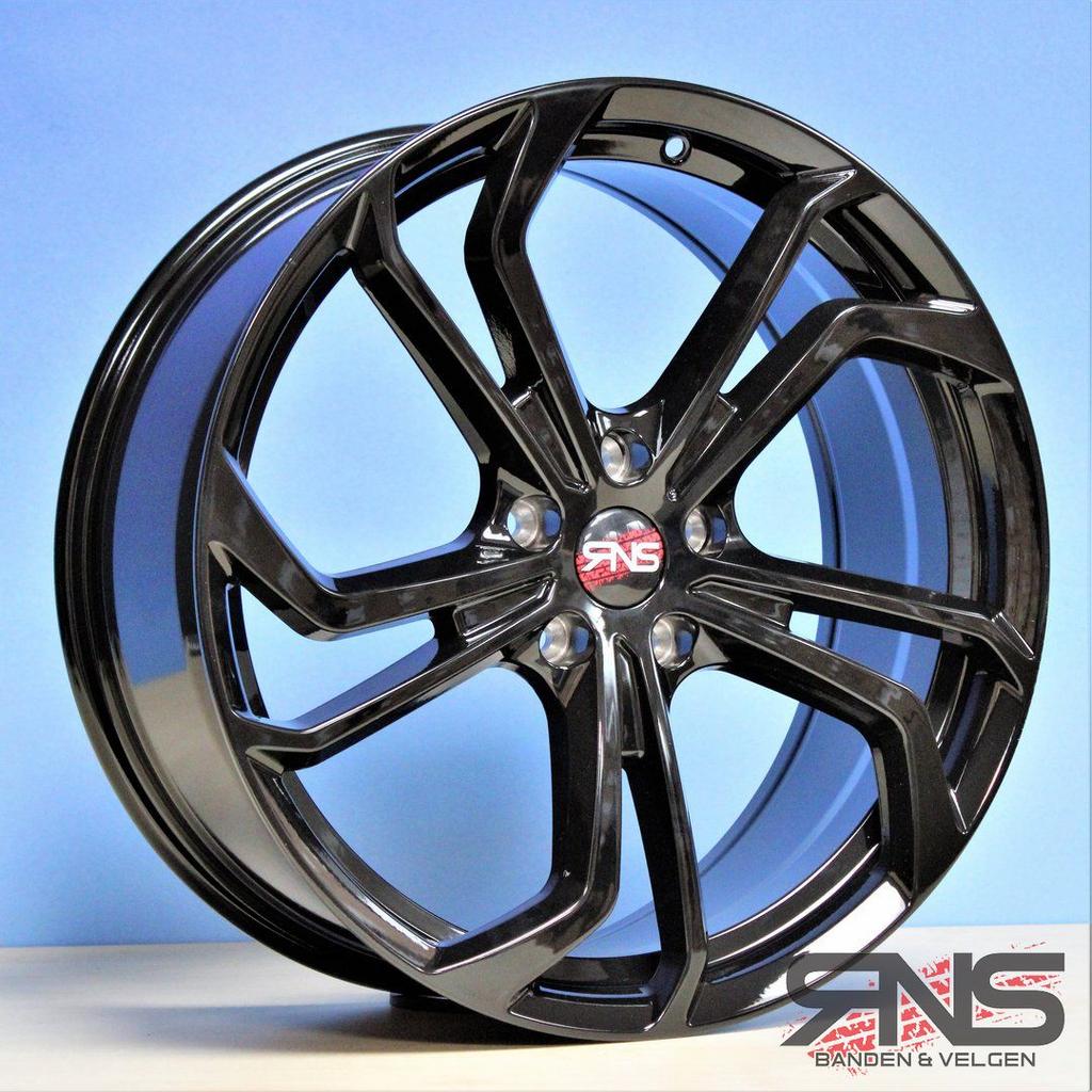 5x112 19 inch  Passen Onder Golf 5 6 7 Caddy Tcr  Velgen Ban, 19 inch, Velg(en), -, -