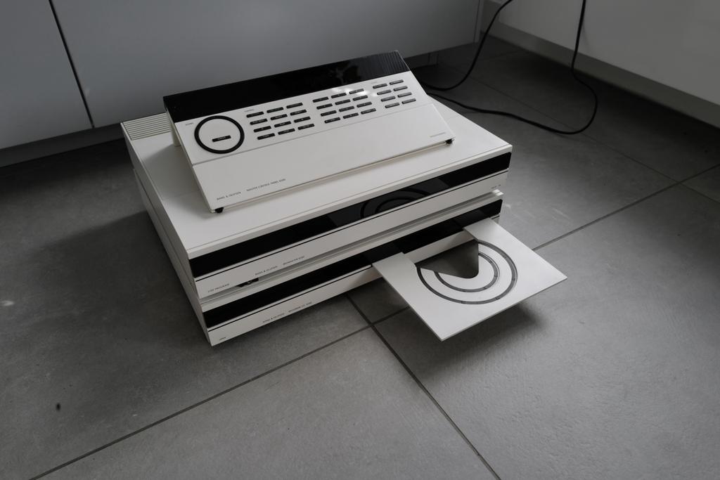 B&O Beomaster 6500 kleur WIT en Beogram CD 6500 MCP 6500, Gebruikt, 60 tot 120 watt, Stereo, Ophalen