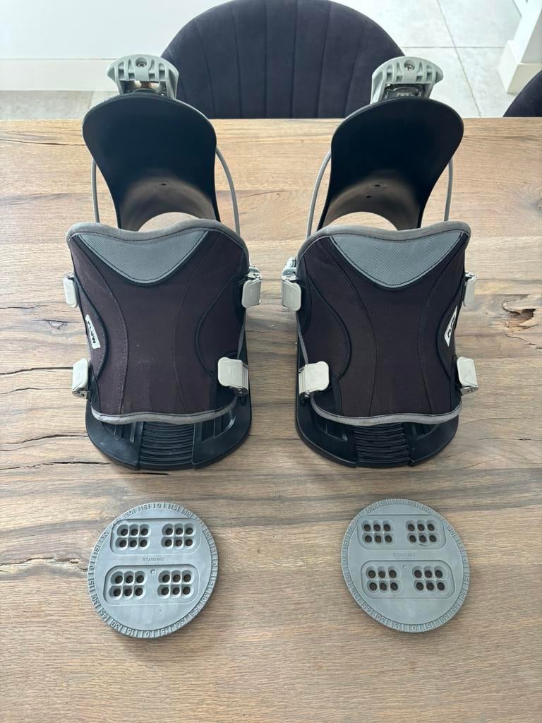 Flow Snowboard Bindingen maat L ( 40 - 45 ), Ophalen of Verzenden, Zo goed als nieuw, Bindingen