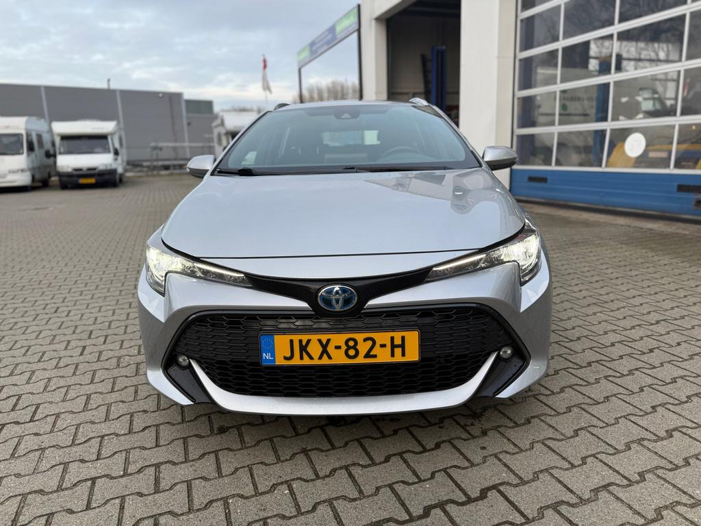 Toyota Corolla Touring Sports 1.8 Hybrid Dynamic, Gebruikt, 4 cilinders, Corolla, 23 km/l