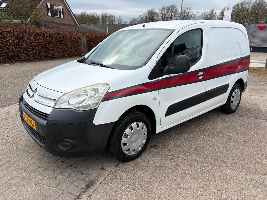 Citroen Berlingo 1.6 Benzine lage wegenbelasting en BPM en B, Voorwielaandrijving, Stof, Gebruikt, 4 cilinders