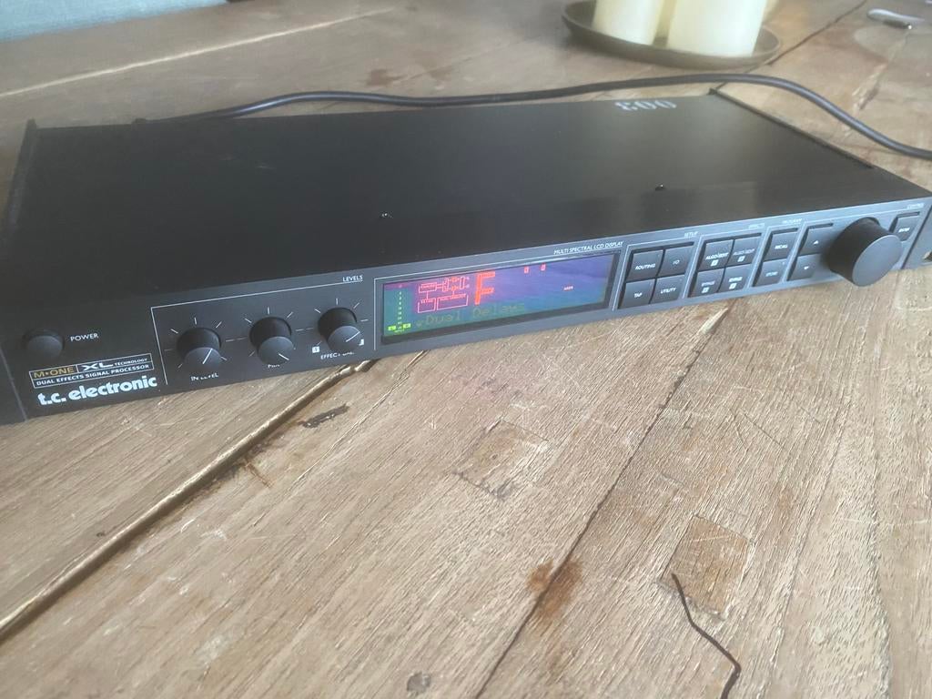 TC Electronic M-One XL multi-effecten processor, Ophalen of Verzenden, Zo goed als nieuw, Multi-effect, Nvt
