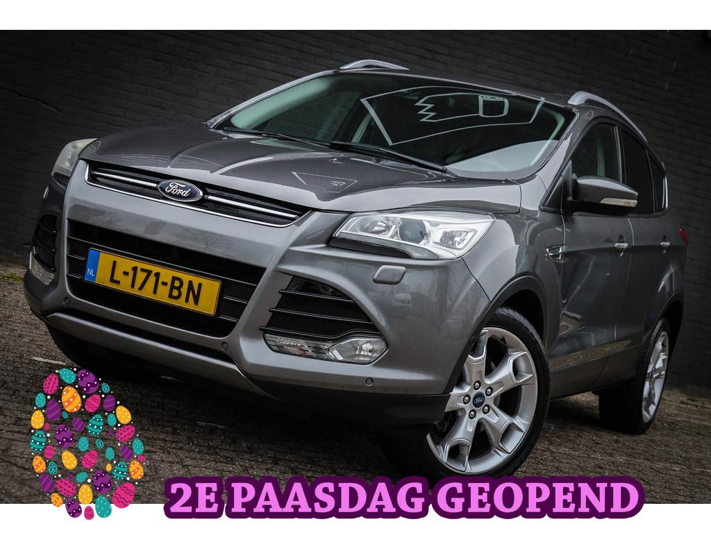 Ford Kuga 1.6 Titanium 4WD van 12.950 NU 11.950,- (bj 2013), Euro 5, Zwart, 4 cilinders, Leder en Stof