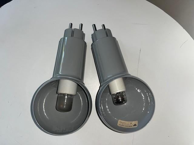 Vintage stekkerlamp/spot, Ophalen of Verzenden, Gebruikt, Metaal of Aluminium, Plafondspot of Wandspot