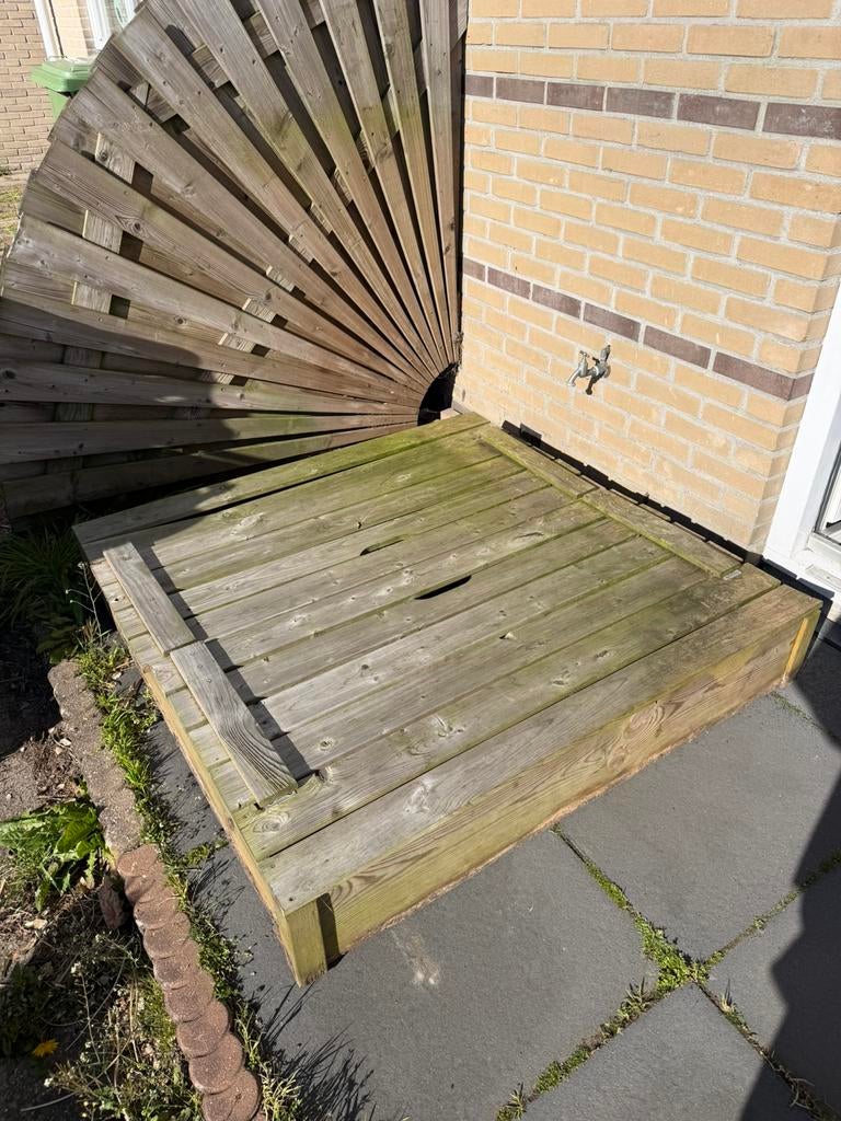 Zandbak, Ophalen, Zo goed als nieuw