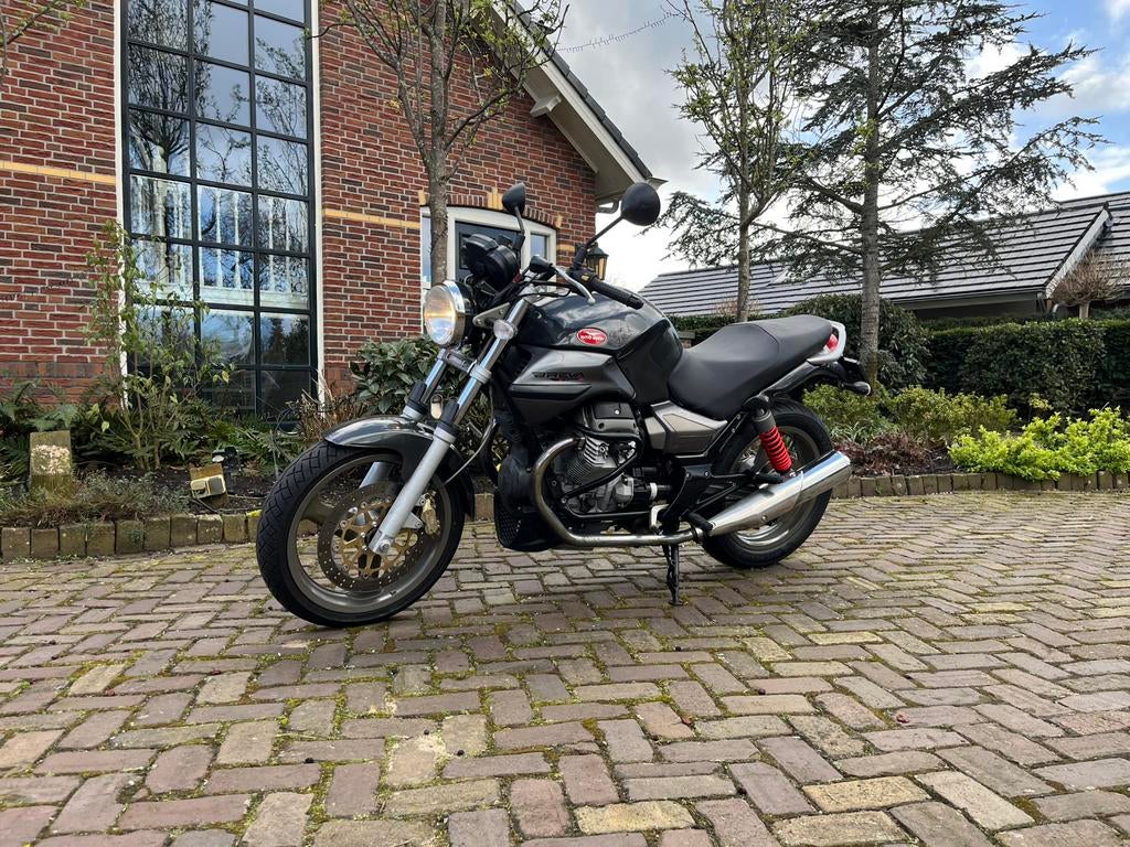 Motoguzzi Breva 750