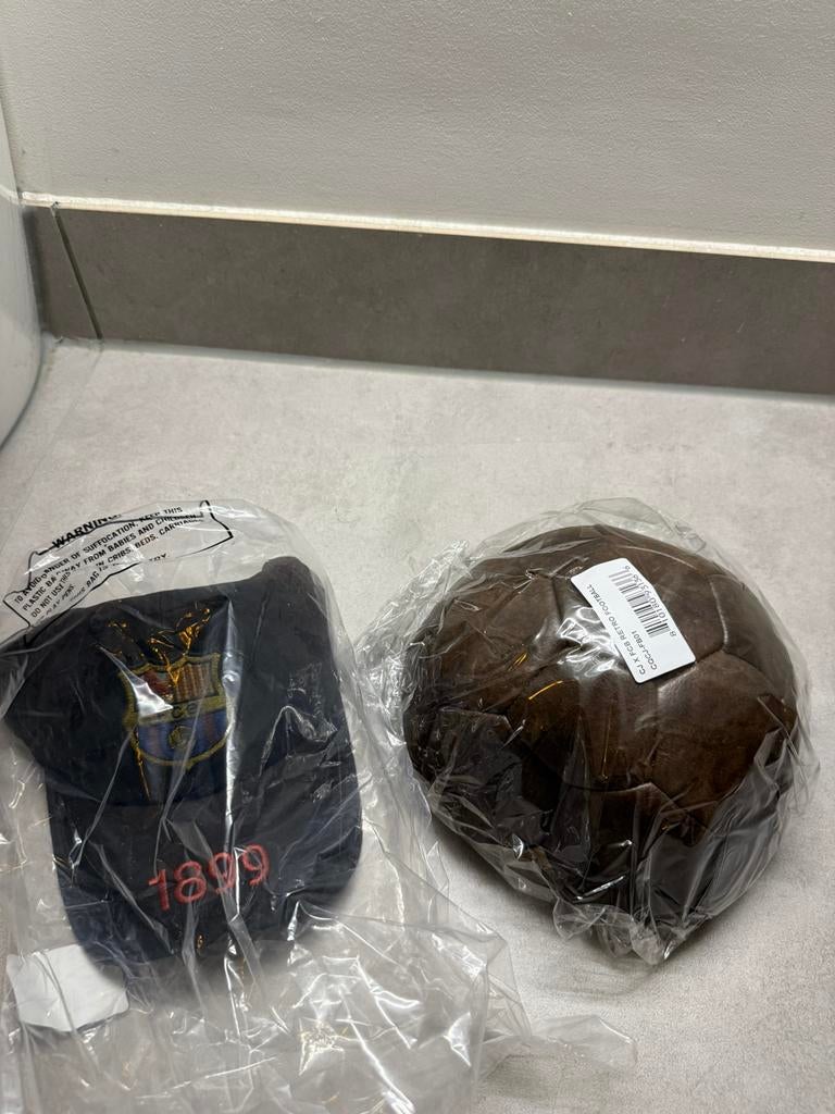 Travis scott barcelona pet en bal, Ophalen of Verzenden, Nieuw, One size fits all, Pet