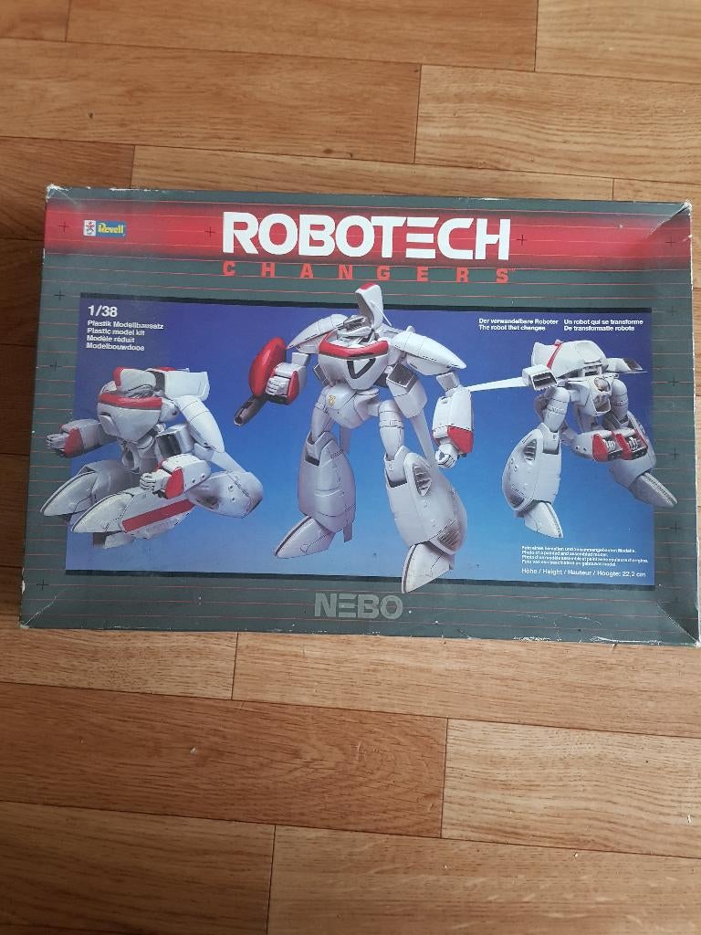 Revell robotech macross model kit jaren 80, Hobby en Vrije tijd, Modelbouw | Auto's en Voertuigen, Revell, Ophalen of Verzenden