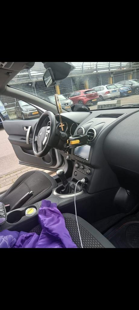 Nissan, grijze auto, 33 - 40 uur, Vanaf 10 jaar, Overige vormen