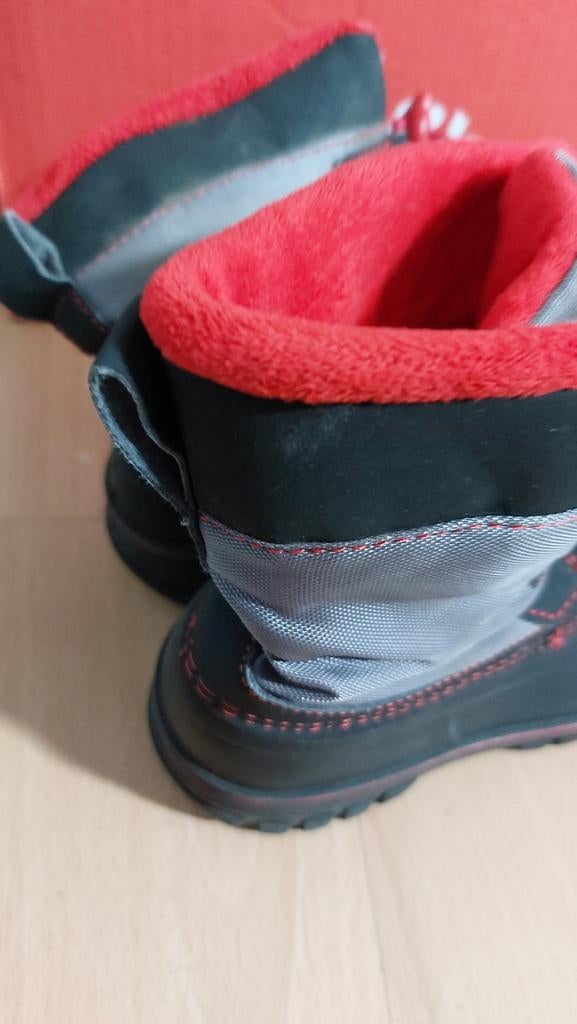 Te koop laarzen mt 26/28, Kinderen en Baby's, Kinderkleding | Schoenen en Sokken, Ophalen of Verzenden, Meisje, Laarzen