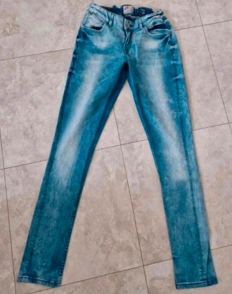 Vingino stretch jeans maat 170 / XS in nieuwstaat, Ophalen of Verzenden, Zo goed als nieuw