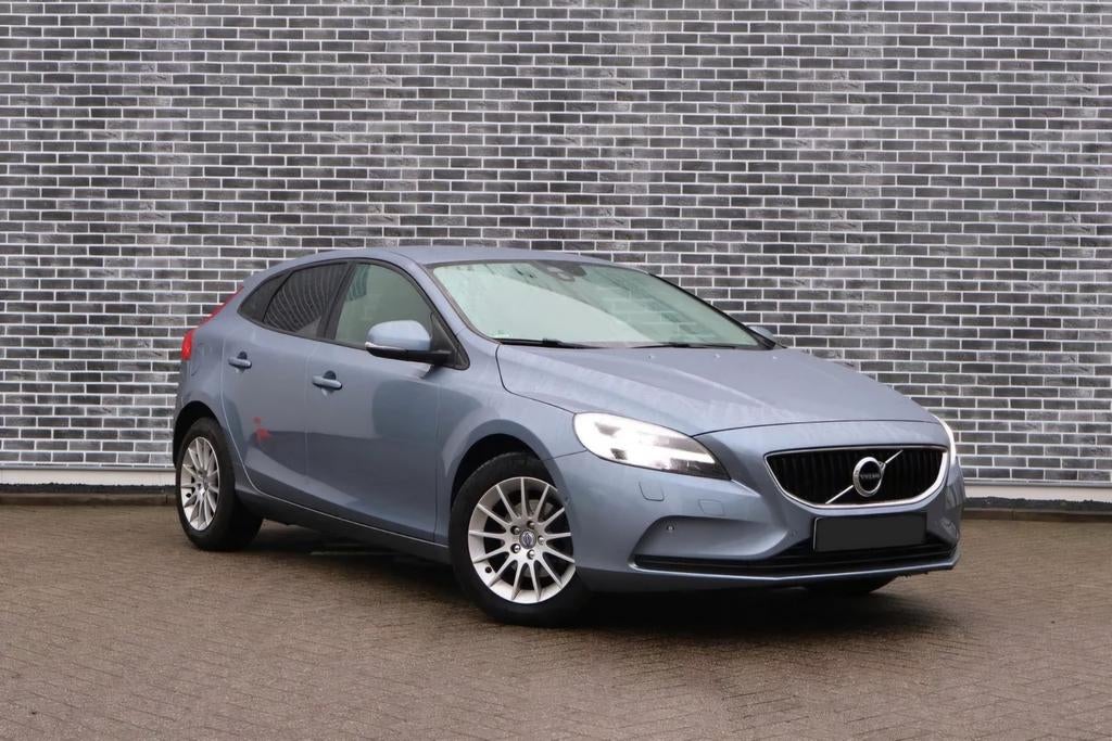 Volvo V40 2.0 D2  2018 Blauw Nordic+, Auto's, Voorwielaandrijving, Euro 6, 4 cilinders, 1969 cc