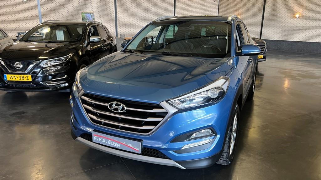 Hyundai TUCSON 1.6 GDI GO!, Gebruikt, 4 cilinders, Met garantie (alle), Blauw