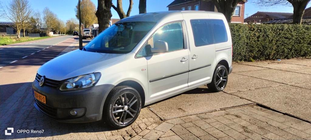 Volkswagen Caddy 1.2 TS  2011 Navi Trekhaak, Auto's, Voorwielaandrijving, 15 km/l, Volkswagen, 7 stoelen