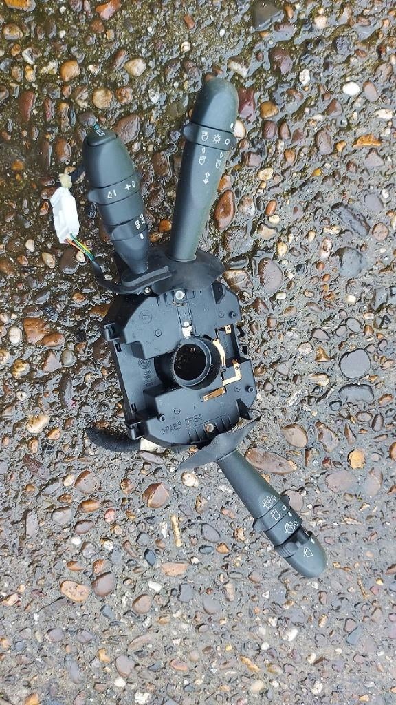 Set hendels aan het stuur met cruise control 147 uit 2006, Ophalen of Verzenden