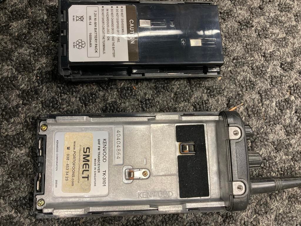 Kenwood porto TK 3101, Telecommunicatie, Portofoons en Walkie-talkies, Ophalen of Verzenden, Gebruikt, Portofoon of Walkie-talkie