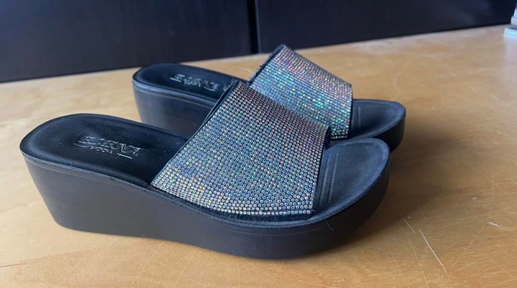 Hippe Beebjes schoenen / hakken / slippers / maat 35, Ophalen of Verzenden, Zo goed als nieuw