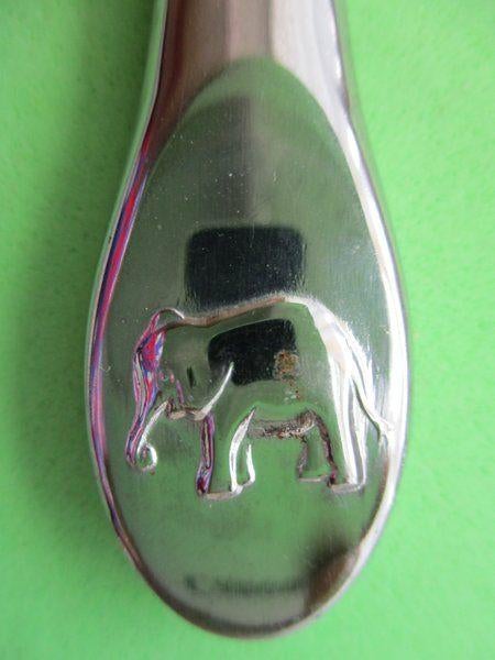 (KB5145) Kinderbestek Olifant staand mes, Ophalen of Verzenden, Gebruikt