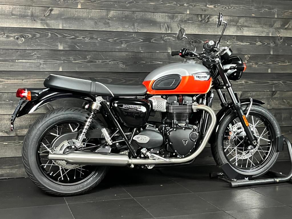Triumph BONNEVILLE T100 (bj 2026), Bedrijf, 900 cc, Meer dan 35 kW, Naked bike