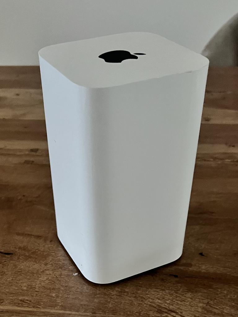 Apple Time Capsule 2TB, Computers en Software, Routers en Modems, Ophalen of Verzenden, Zo goed als nieuw, Router, Apple