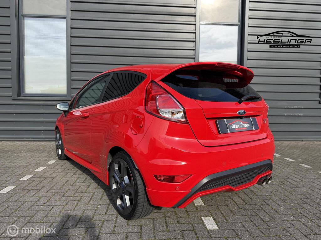 Ford Fiesta 1.6 ST2 | Nieuwstaat | Milltek, Voorwielaandrijving, 1063 kg, Gebruikt, 4 cilinders