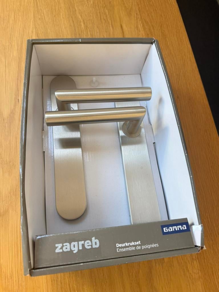 Gamma deurkruk set Zagreb, Doe-het-zelf en Verbouw, Hang- en Sluitwerk, Ophalen of Verzenden, Zo goed als nieuw, Klink of Kruk