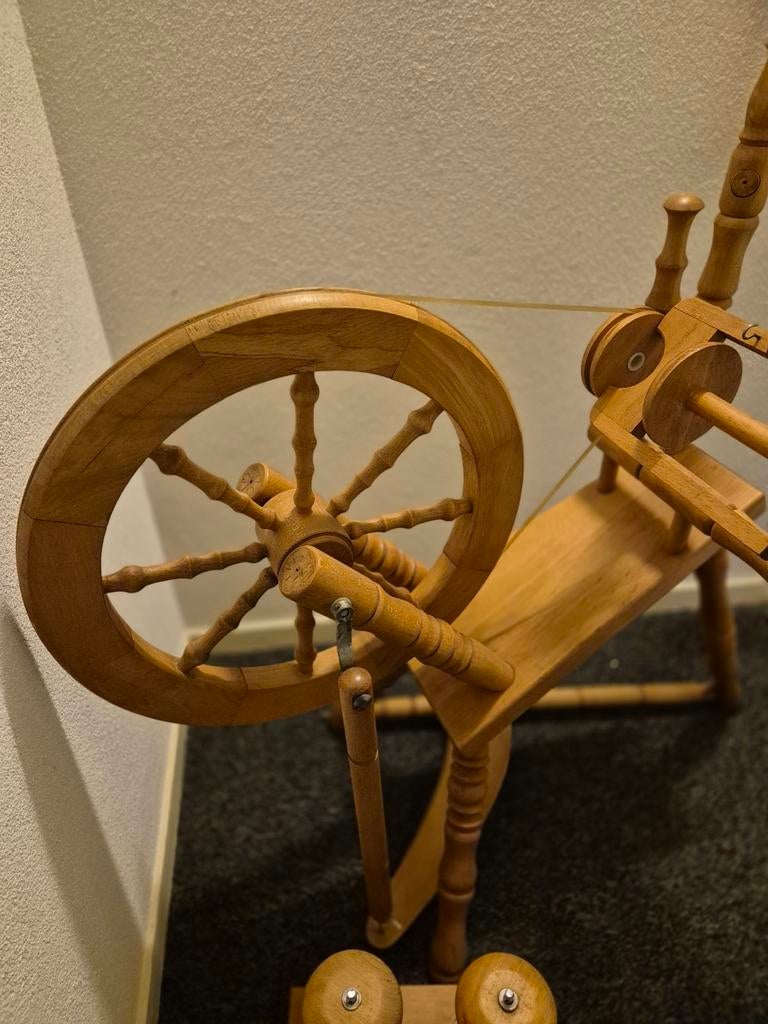 Wernekinck 
 spinnewiel., Ophalen