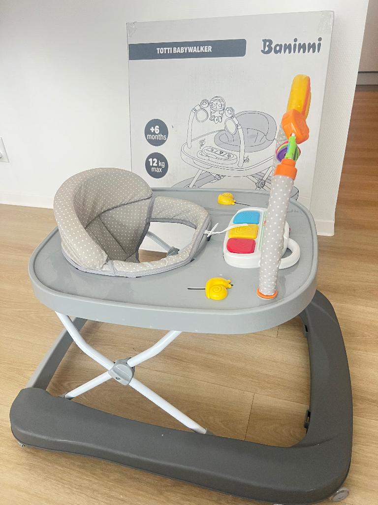 Zo goed als nieuwe banini loopstoel te koop, Ophalen of Verzenden, Zo goed als nieuw, Overige typen, Met licht