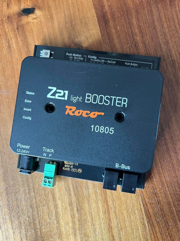 Roco booster (light) 10805 met voeding 10851, Transformator of Voeding, Gelijkstroom, Ophalen of Verzenden, Zo goed als nieuw