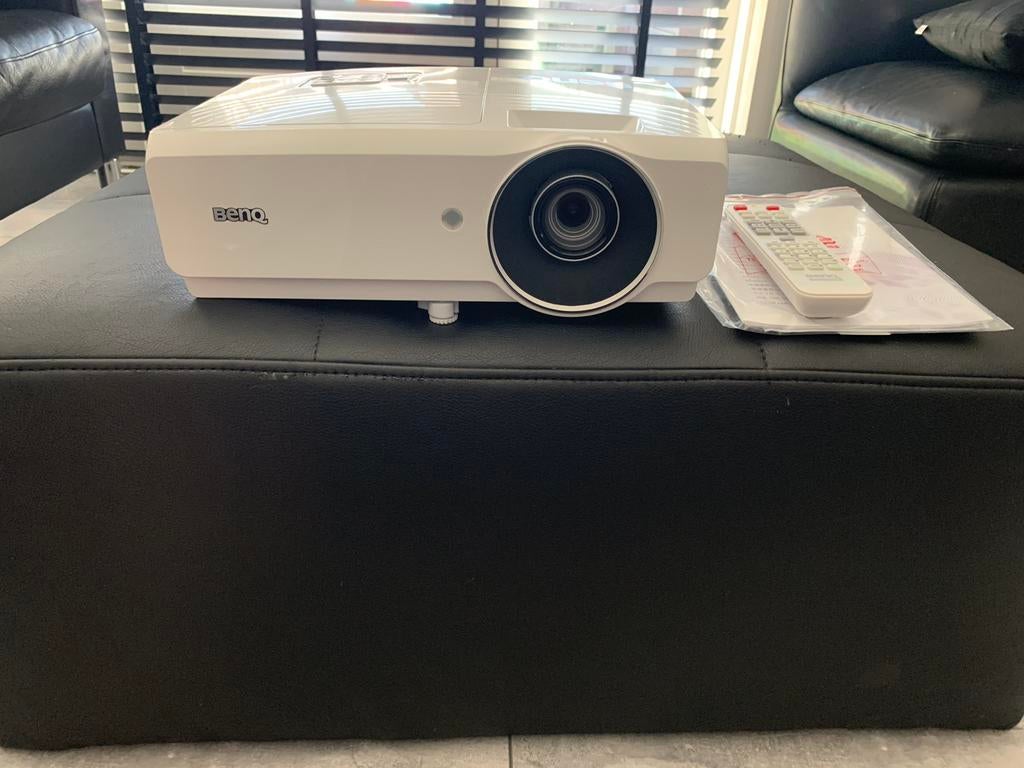 BenQ MH741 Full-HD|4000 Ansi|4 branduren!!|1080p, Ophalen of Verzenden, Zo goed als nieuw, DLP, Full HD (1080)