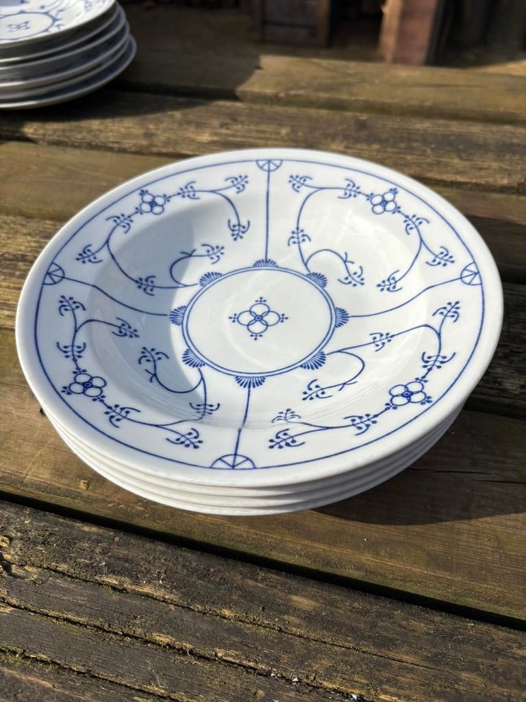 4 Kahla Germany Saks Blau diepe borden, Ophalen of Verzenden