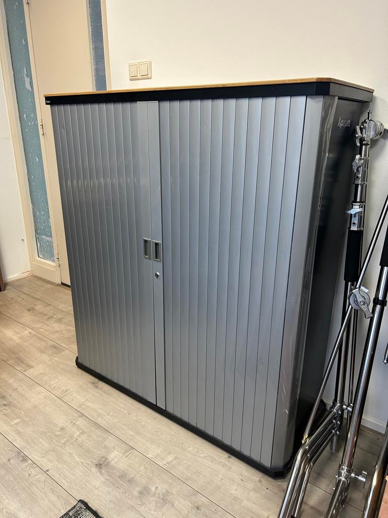 Archiefkast / roldeurkast Gispen, Huis en Inrichting, Kasten | Roldeurkasten en Archiefkasten, Ophalen, Gebruikt, 100 tot 150 cm