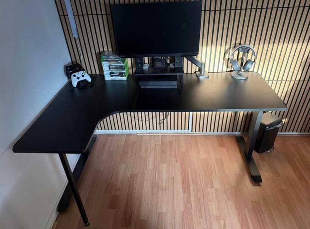 Gaming bureau met led en 2x kabel organizers, Ophalen, Zwart, Kabelgoot, Zo goed als nieuw